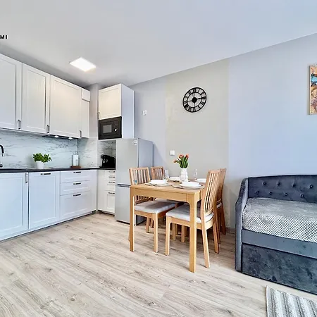 Pod Brzozami Sloneczny شقة *